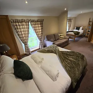 the-star-inn-weaverthorpe-ganton.yorkshirehotels.net/